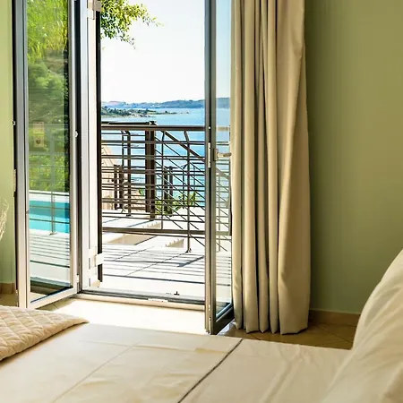 Melina Pool View דירה