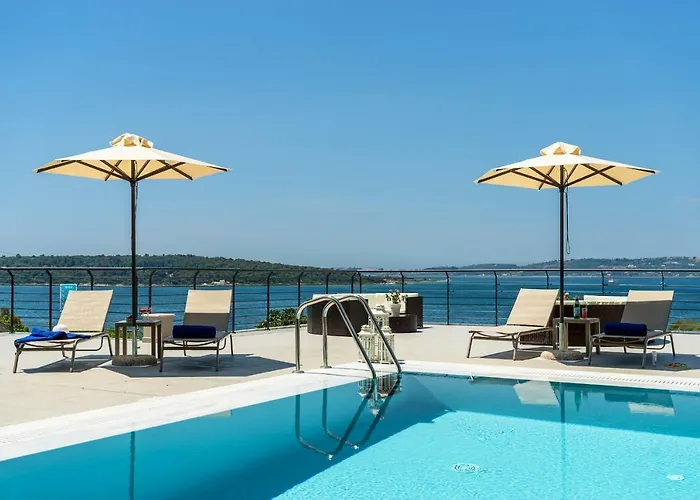 Melina Pool View Daire Argostolion