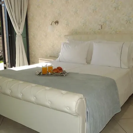 Διαμέρισμα Melina Pool View